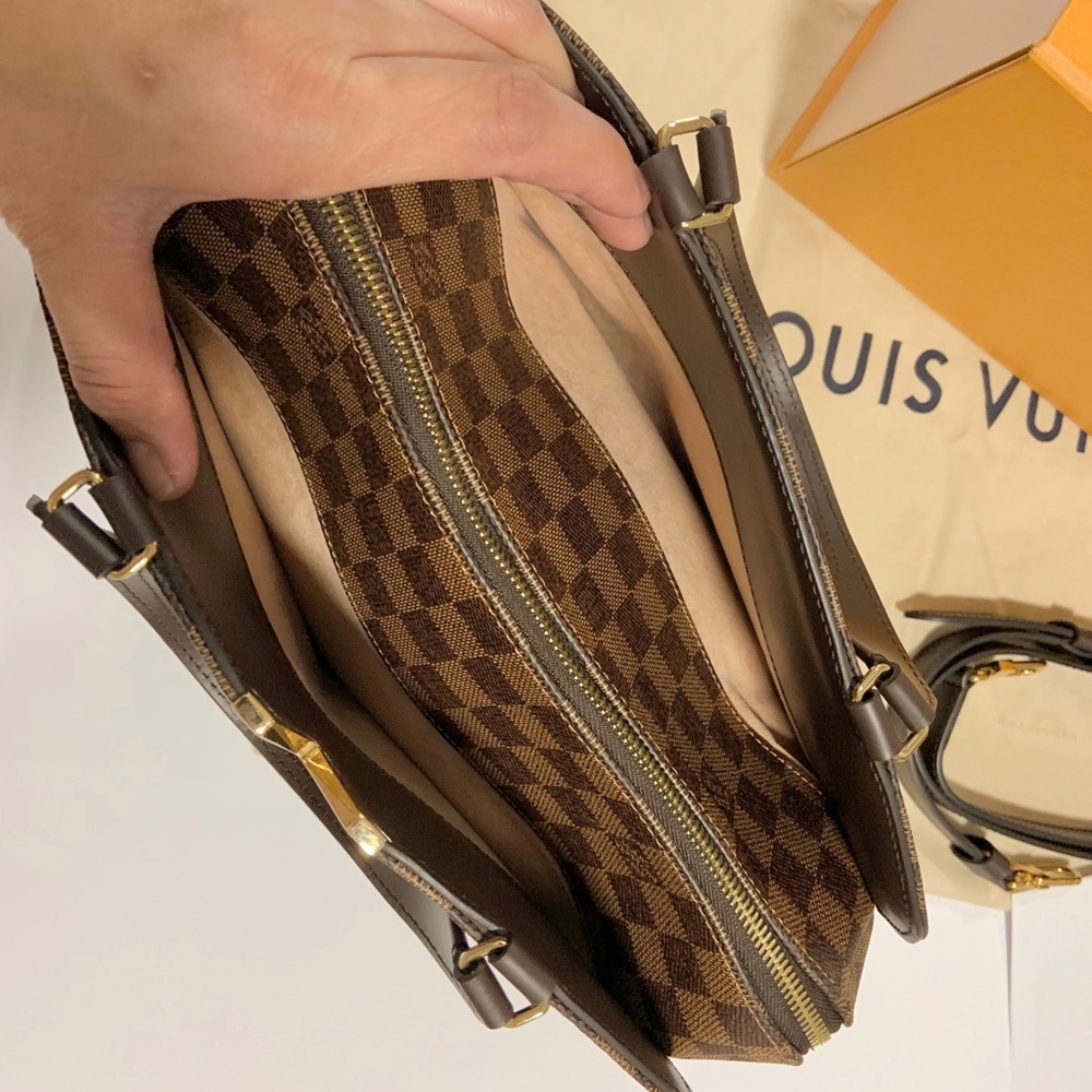 SOLD —Louis Vuitton - Picture 5 of 8